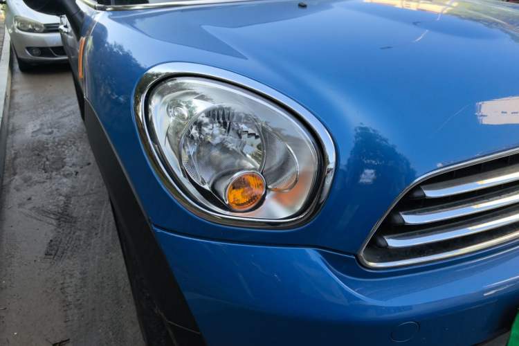 Used MINI Countryman 2014 1.6L COOPER Fun Right Front Headlight