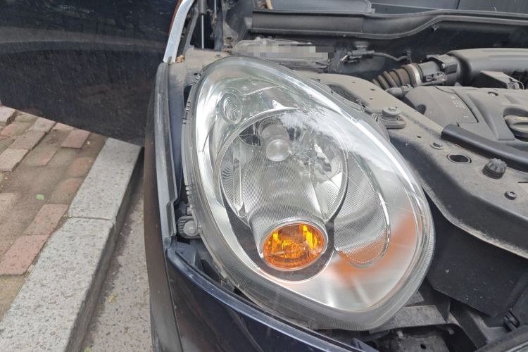 Used MINI Countryman 2014 1.6L COOPER Fun Right Front Headlight