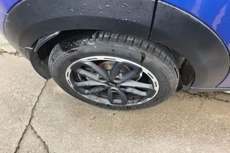 Used MINI Countryman 2014 1.6T COOPER ALL4 Fun Right Rear Wheel Hub