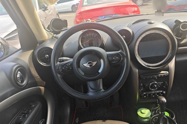 Used MINI Countryman 2014 1.6T COOPER ALL4 Fun Steering Wheel