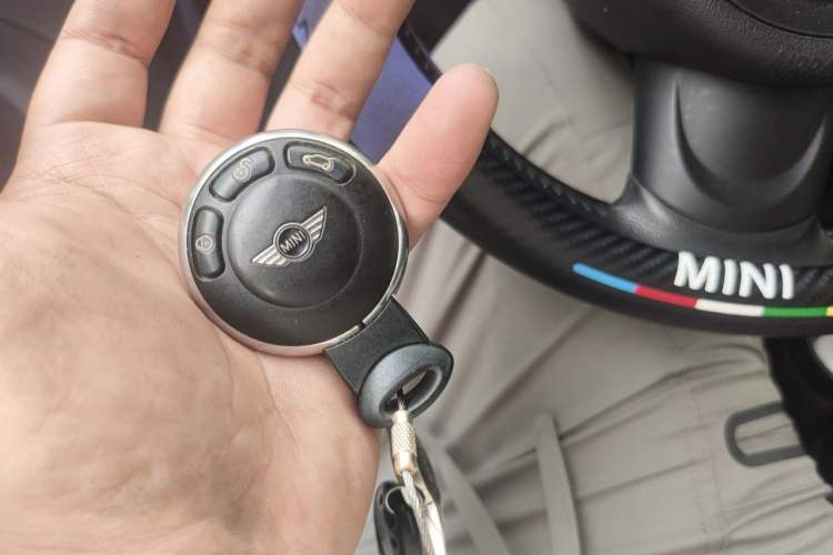 Used MINI Countryman 2014 1.6T COOPER S Vehicle Key