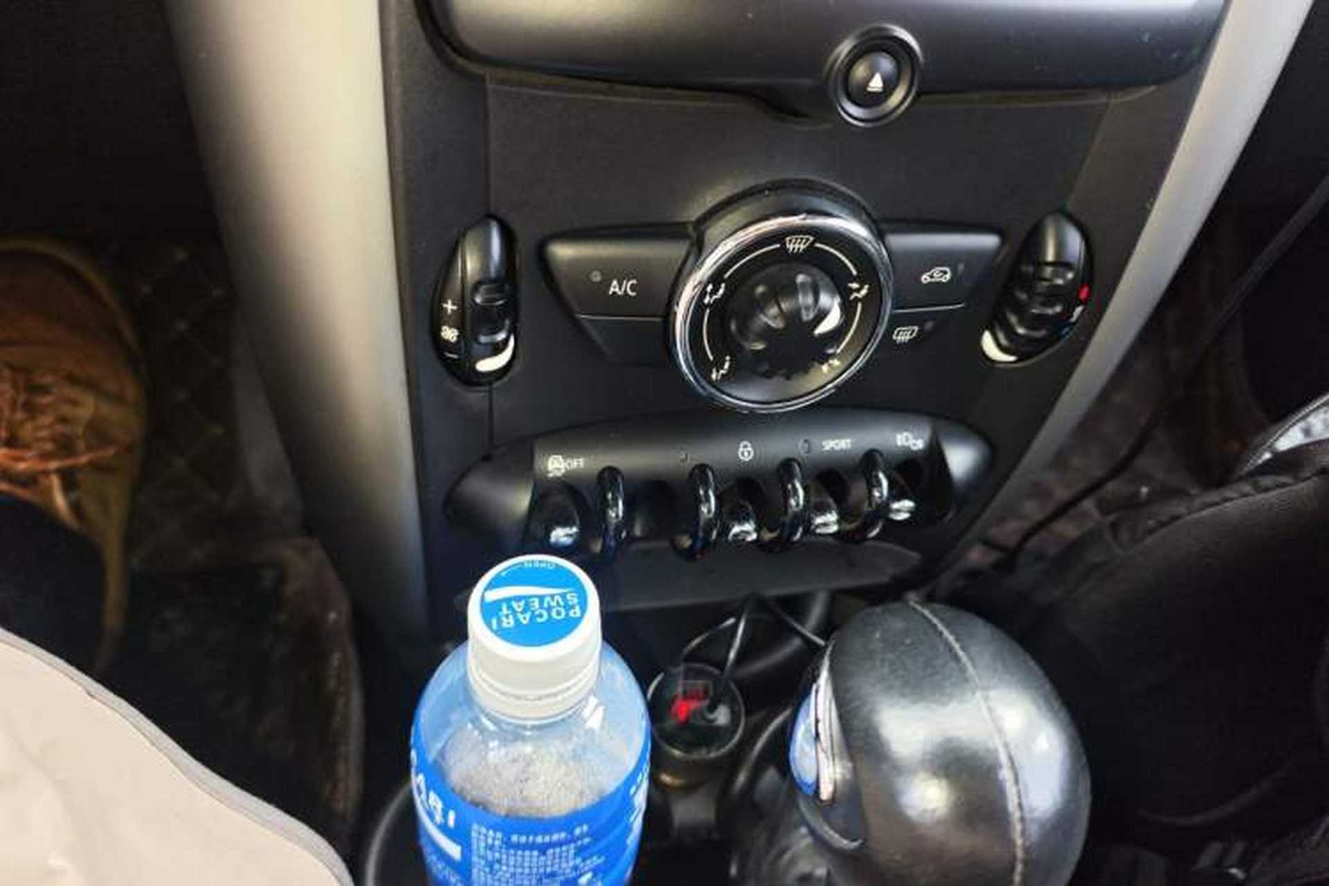 Used MINI Countryman 2014 1.6T COOPER ALL4 Fun Audio And AC Panel