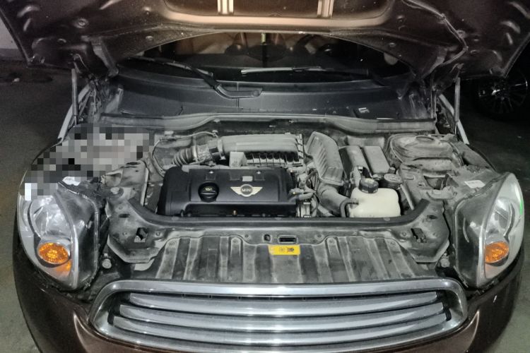 Used MINI Countryman 2014 1.6L COOPER Fun Engine Bay