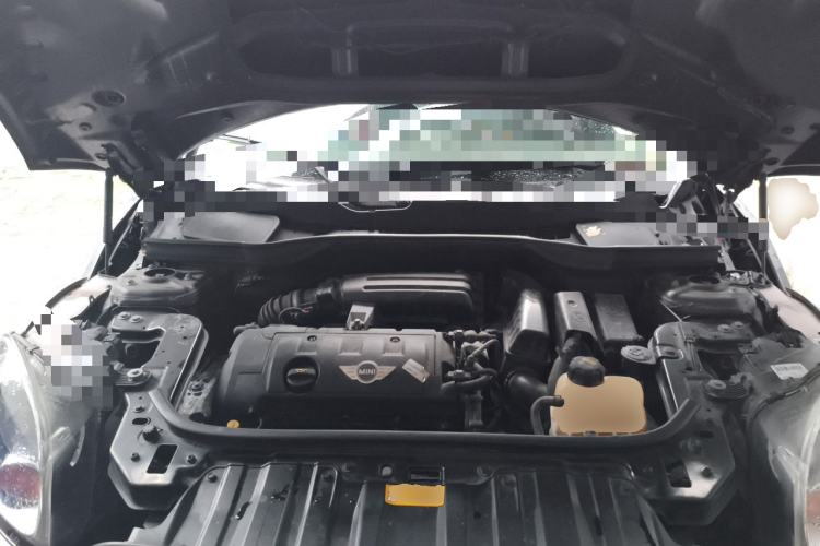 Used MINI Countryman 2014 1.6L COOPER Fun Engine Bay