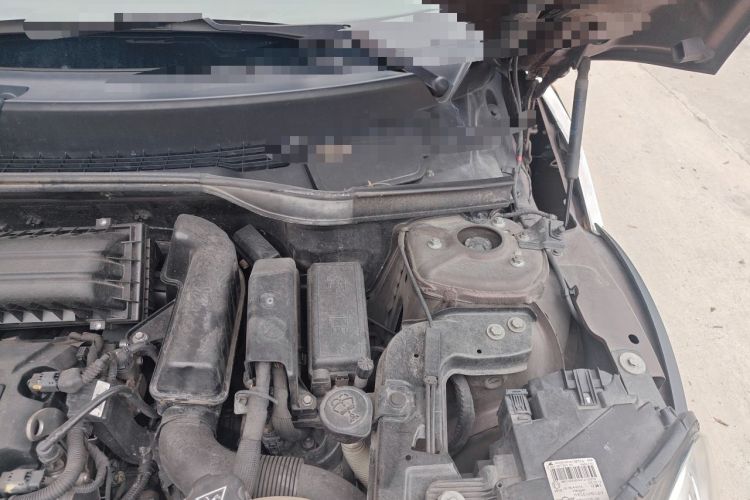 Used MINI Countryman 2014 1.6L COOPER Fun Engine Bay Left