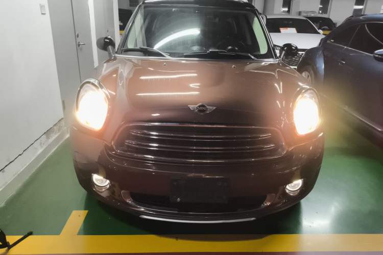 Used MINI Countryman 2014 1.6T COOPER ALL4 Fun Exterior 1