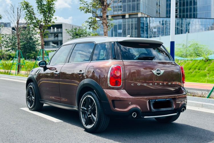 Used MINI Countryman 2014 1.6T COOPER S Exterior 3