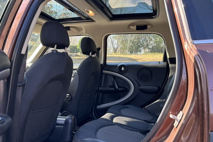 Used MINI Countryman 2014 1.6T COOPER ALL4 Fun Exterior 6