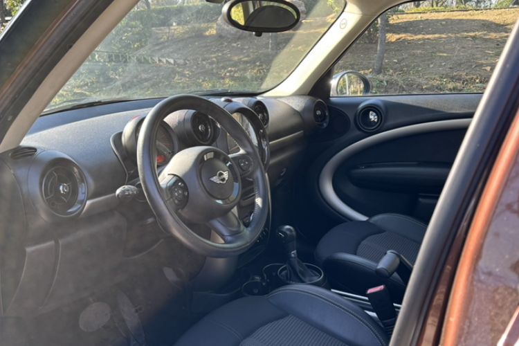 Used MINI Countryman 2014 1.6T COOPER ALL4 Fun Exterior 7