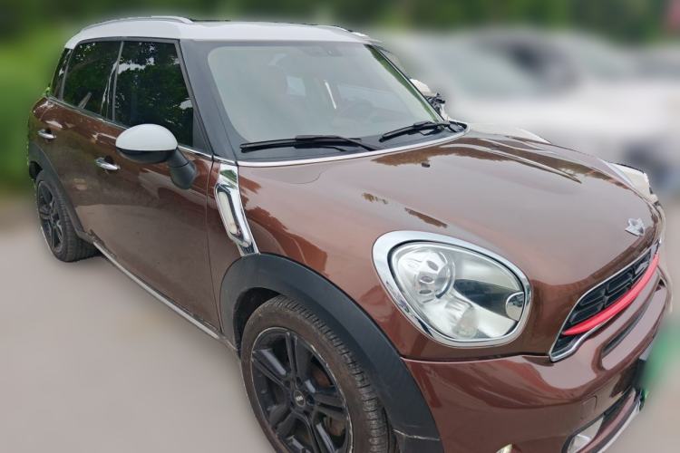 Used MINI Countryman 2014 1.6T COOPER S ALL4 Front Right 45 Deg