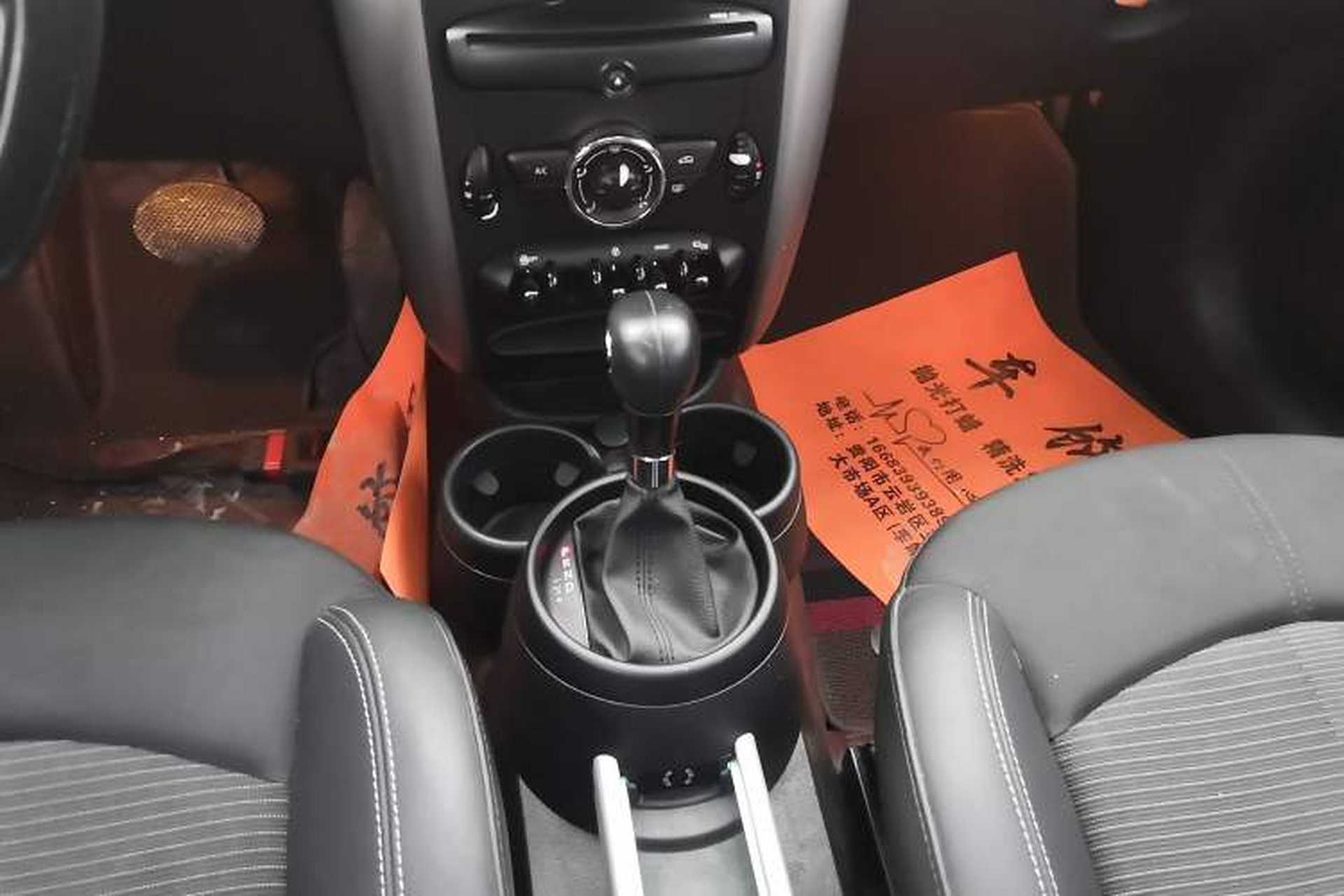 Used MINI Countryman 2014 1.6T COOPER ALL4 Fun Gear Lever