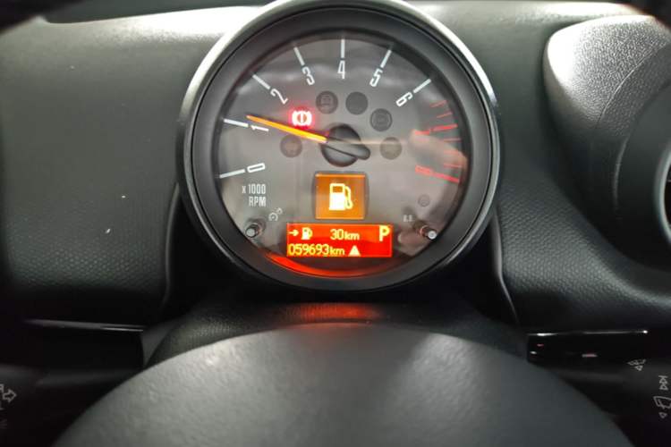 Used MINI Countryman 2014 1.6L COOPER Excitement Instrument Cluster