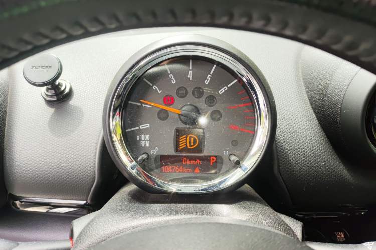 Used MINI Countryman 2014 1.6T COOPER ALL4 Fun Instrument Cluster