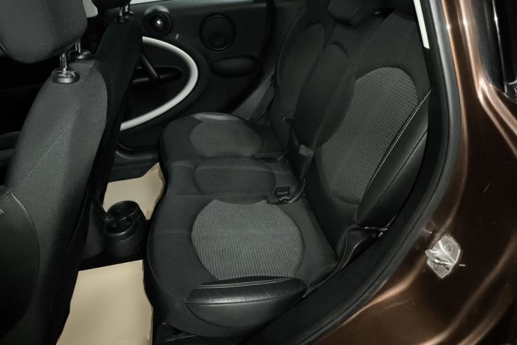 Used MINI Countryman 2014 1.6T COOPER ALL4 Fun Interior 4
