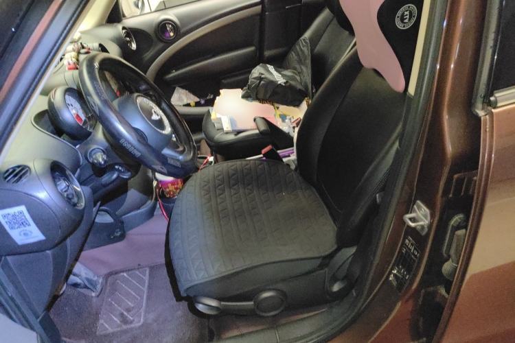 Used MINI Countryman  Left Front Seat