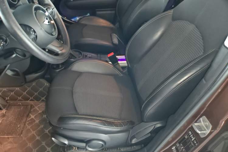 Used MINI Countryman 2014 1.6L COOPER Excitement Left Front Seat