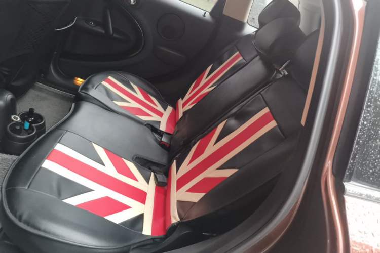 Used MINI Countryman 2014 1.6L COOPER Fun Left Rear Seat