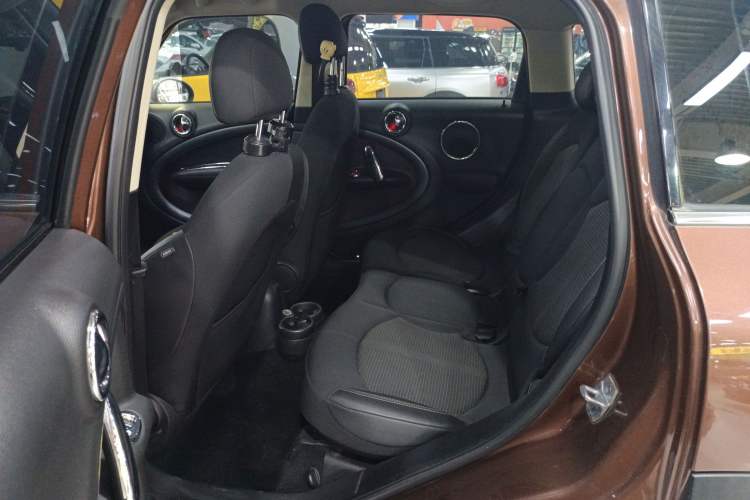 Used MINI Countryman 2014 1.6T COOPER S Left Rear Seat