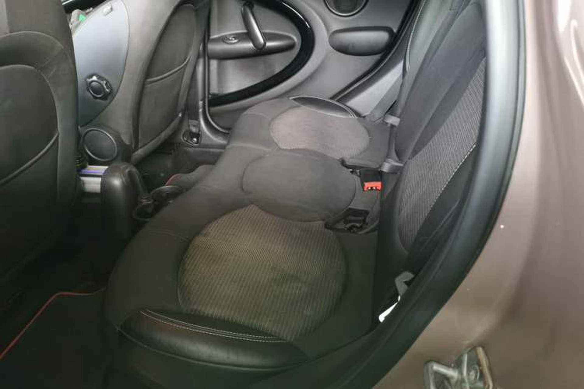 Used MINI Countryman 2014 1.6L COOPER Fun Left Rear Seat