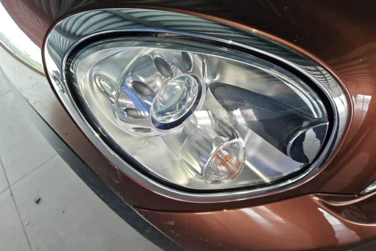 Used MINI Countryman 2014 1.6L COOPER Excitement Right Front Headlight