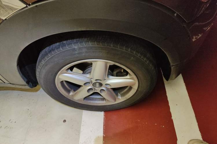 Used MINI Countryman  Right Front Wheel Hub