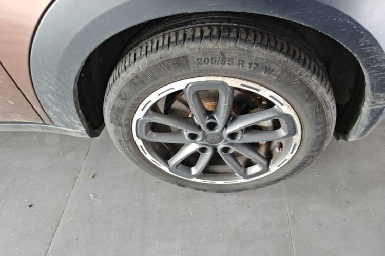 Used MINI Countryman 2014 1.6L COOPER Excitement Right Front Wheel Hub