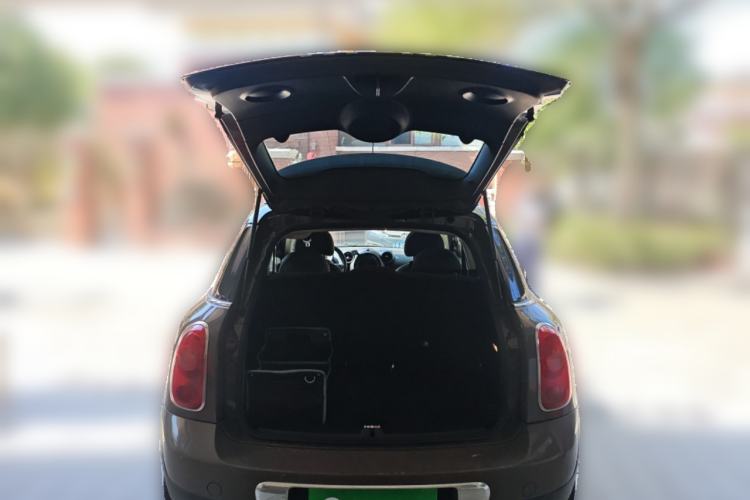 Used MINI Countryman 2014 1.6T COOPER ALL4 Excitement Trunk
