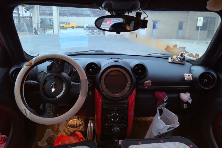 Used MINI Countryman 2014 1.6T COOPER S Center Console