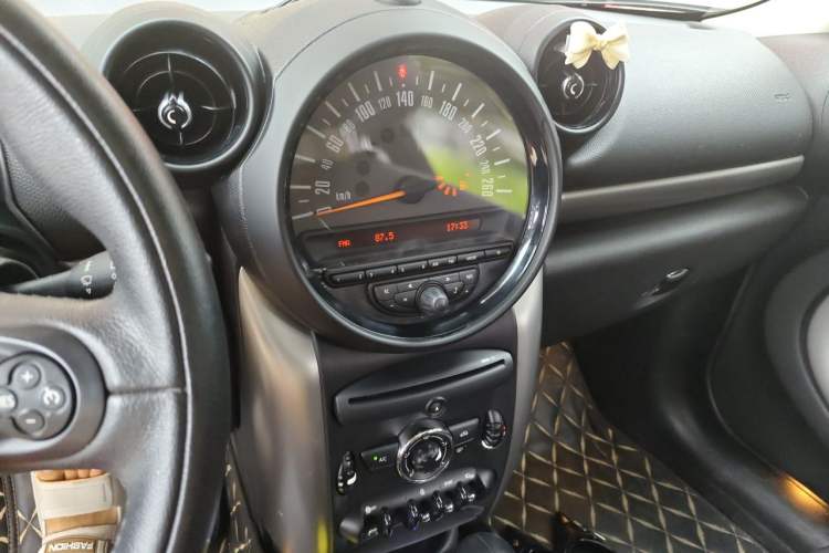 Used MINI Countryman 2014 1.6L COOPER Fun Audio And AC Panel