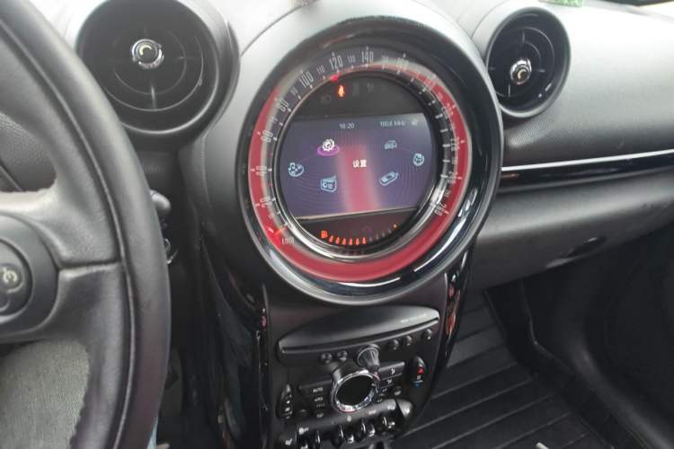 Used MINI Countryman 2014 1.6T COOPER ALL4 Excitement Audio And AC Panel