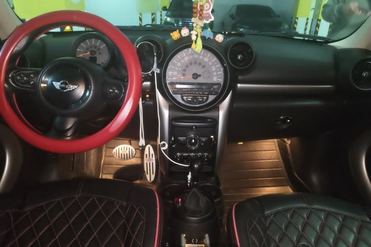 Used MINI Countryman 2014 1.6L COOPER Fun Center Console