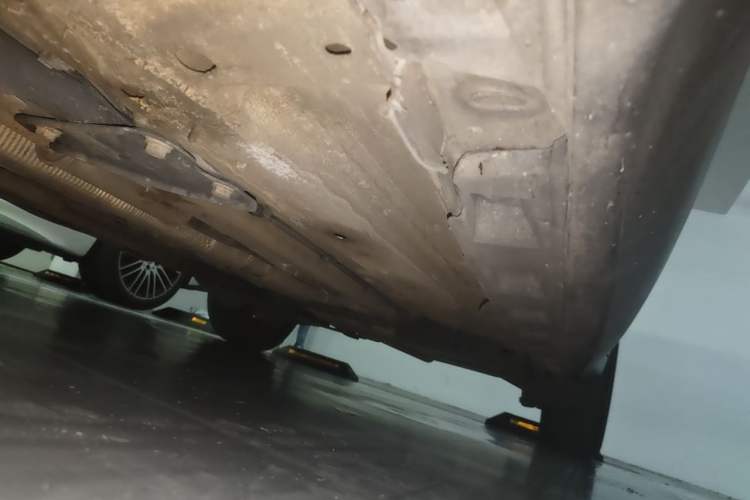 Used MINI Countryman 2014 1.6L COOPER Fun Chassis Front Left