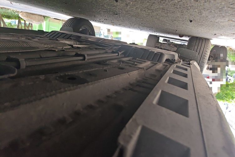 Used MINI Countryman 2014 1.6L COOPER Fun Chassis Front Right