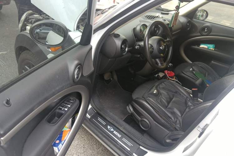 Used MINI Countryman 2014 1.6T COOPER ALL4 Fun Driver Seat