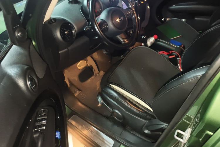 Used MINI Countryman 2014 1.6T COOPER ALL4 Excitement Driver Seat