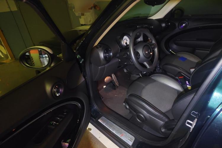 Used MINI Countryman 2014 1.6T COOPER S Driver Seat