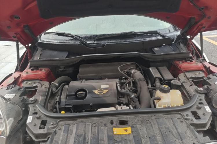 Used MINI Countryman 2014 1.6T COOPER ALL4 Excitement Engine Bay
