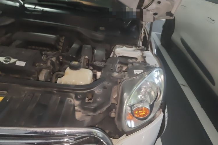 Used MINI Countryman 2014 1.6L COOPER Fun Engine Bay Left