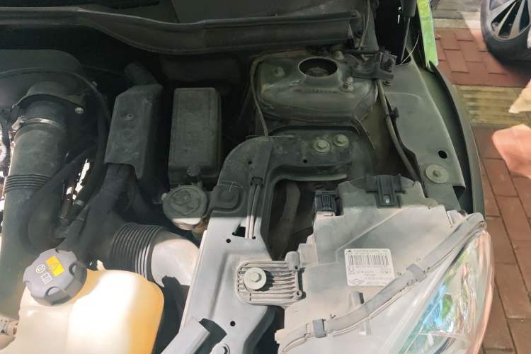 Used MINI Countryman 2014 1.6T COOPER S Engine Bay Left