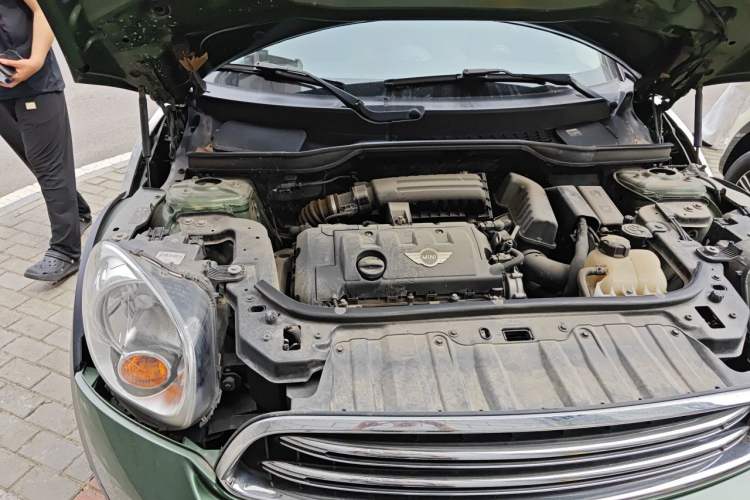 Used MINI Countryman 2014 1.6L COOPER Fun Engine Bay Right