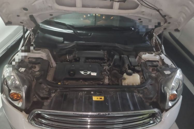 Used MINI Countryman 2014 1.6L COOPER Fun Engine Bay