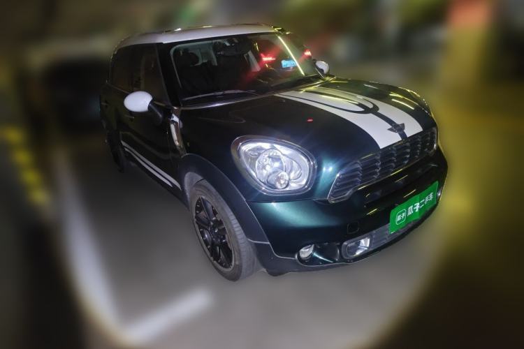 Used MINI Countryman 2014 1.6T COOPER S Front Right 45 Deg