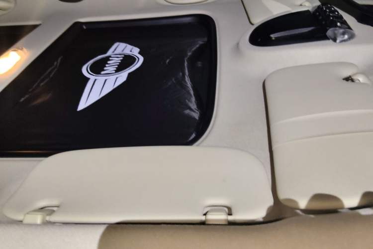 Used MINI Countryman 2014 1.6T COOPER ALL4 Fun Headliner
