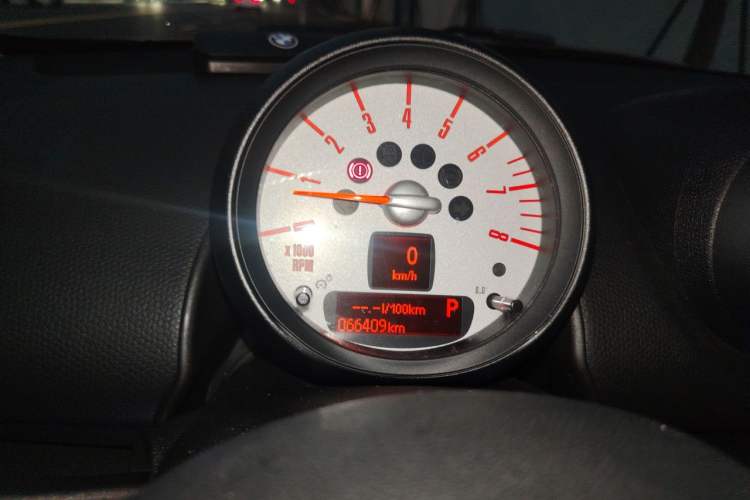 Used MINI Countryman 2014 1.6L COOPER Fun Instrument Cluster