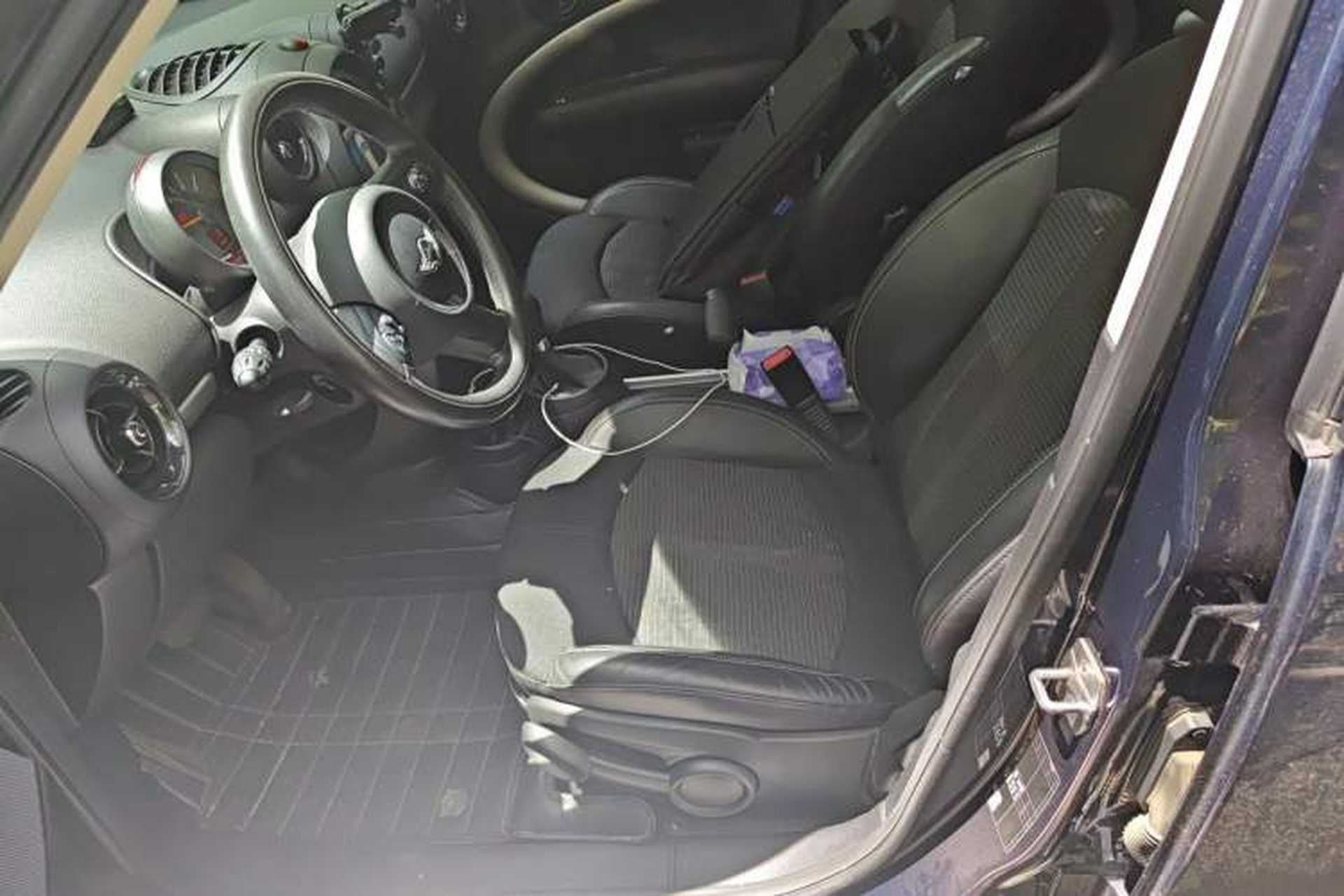 Used MINI Countryman 2014 1.6L COOPER Fun Left Front Seat