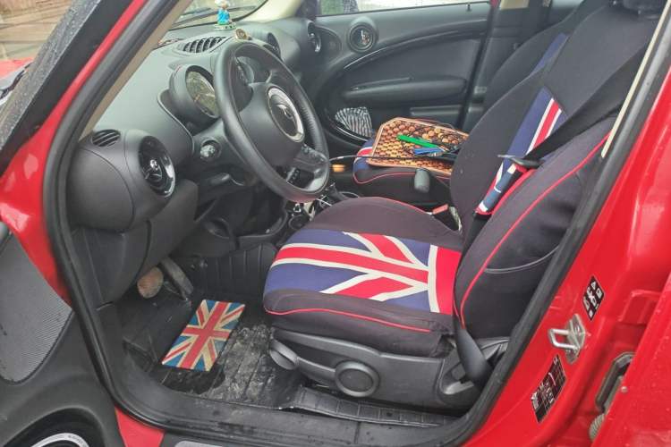 Used MINI Countryman 2014 1.6T COOPER ALL4 Excitement Left Front Seat