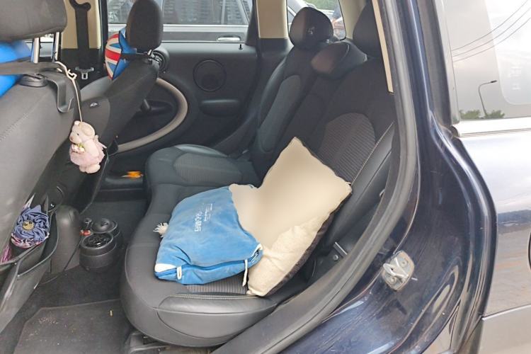 Used MINI Countryman 2014 1.6T COOPER ALL4 Fun Left Rear Seat