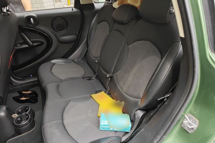 Used MINI Countryman 2014 1.6L COOPER Fun Left Rear Seat