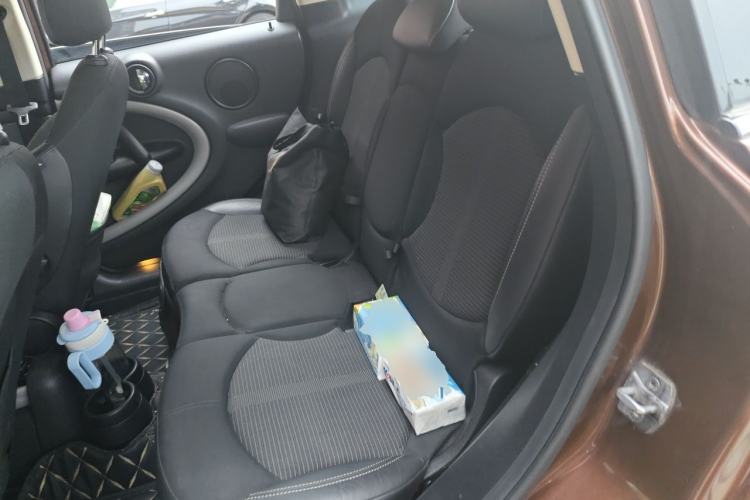 Used MINI Countryman 2014 1.6L COOPER Fun Left Rear Seat