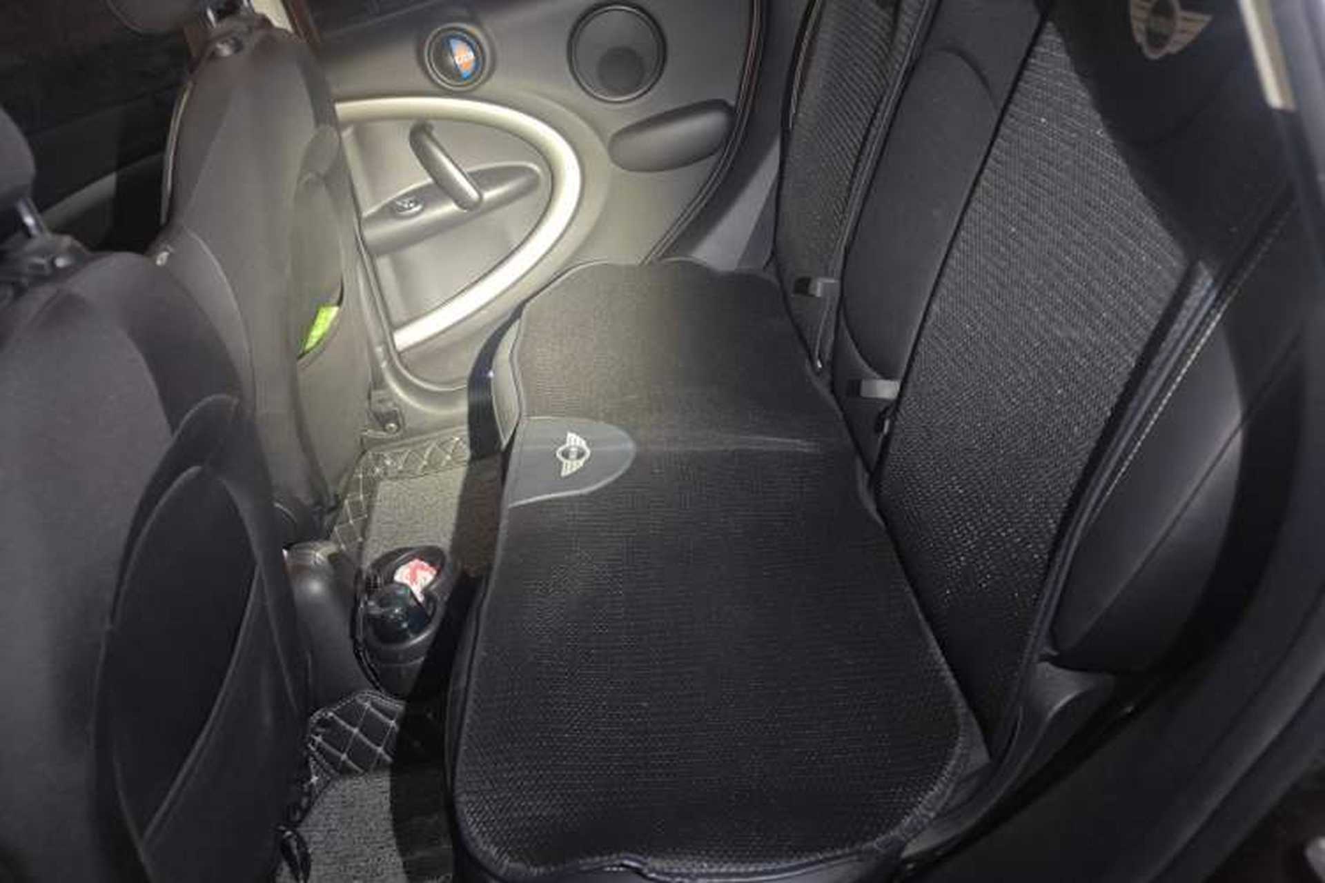 Used MINI Countryman 2014 1.6L COOPER Fun Left Rear Seat